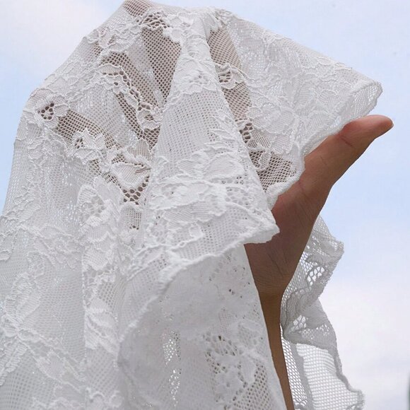 White Casual Women's Bohemian Lace Long Camisole Tank Top - Picture 6 of 6